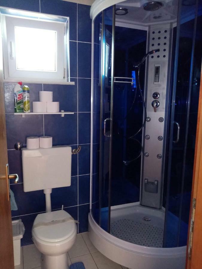 Apartment Pepi 波弗加纳 外观 照片